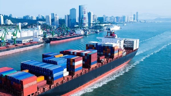 Vận đơn ký hậu giúp xác lập quyền sở hữu và đảm bảo an toàn trong giao dịch xuất nhập khẩu