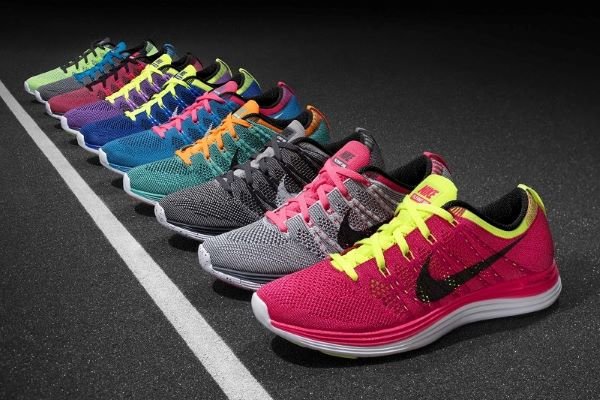 Xem xét kiểm tra giày Nike thông qua giá của giày