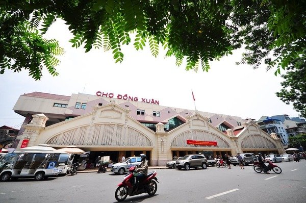 Nhập sỉ giày thể thao Quảng Châu tại các chợ đầu mối trong nước