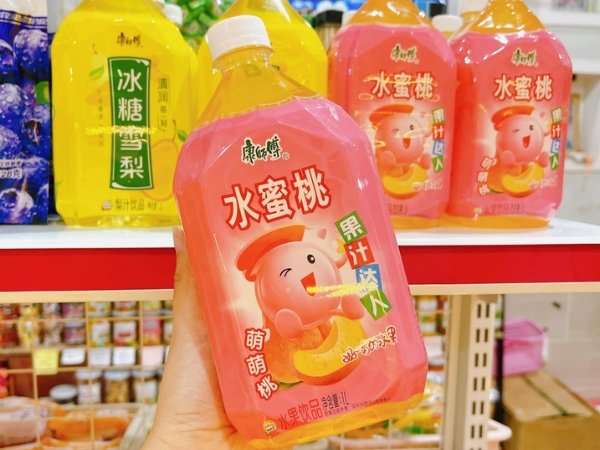Nước hoa quả đóng chai Trung Quốc